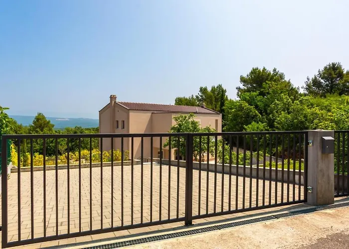 Casa Tijana By Guide *