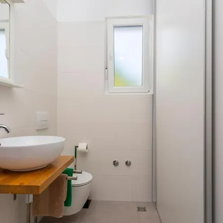 Casa Tijana By Guide קרק