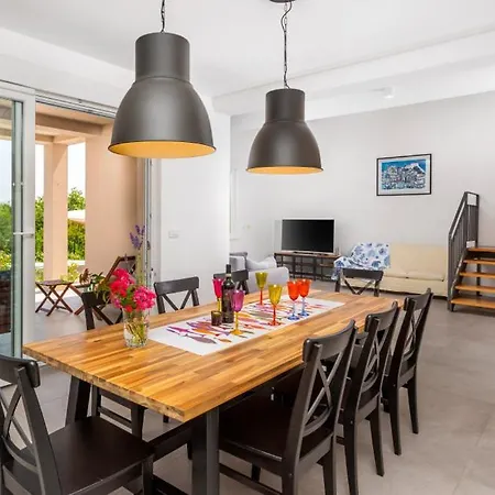 Casa Tijana By Guide Villa Krk Town